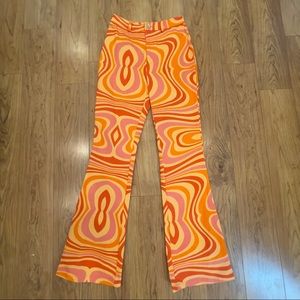 Finesse Retro Flares